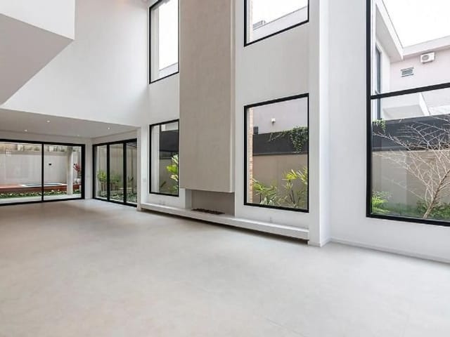 Casa com 480m² 4 quartos e 7 banheiros, à venda, no bairro Alphaville em Santana de Parnaíba