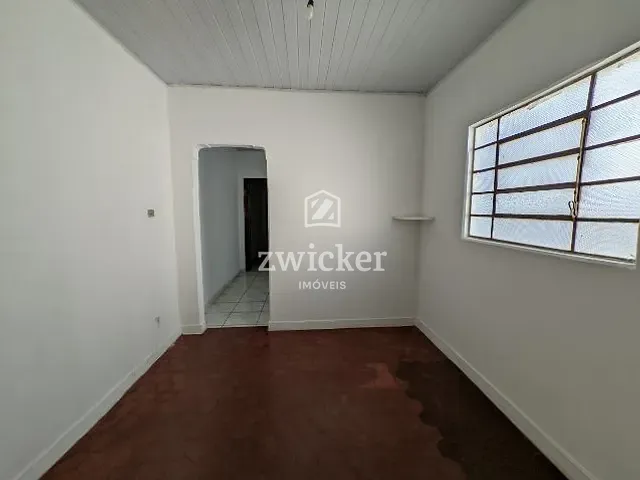 Casa 1 quarto e 1 banheiro, à venda, no bairro Vila Antártica em Bauru