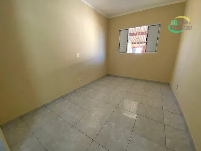 Casa com 150m² 3 quartos e 1 banheiro, à venda, no bairro Jardim Uruguai em Campinas