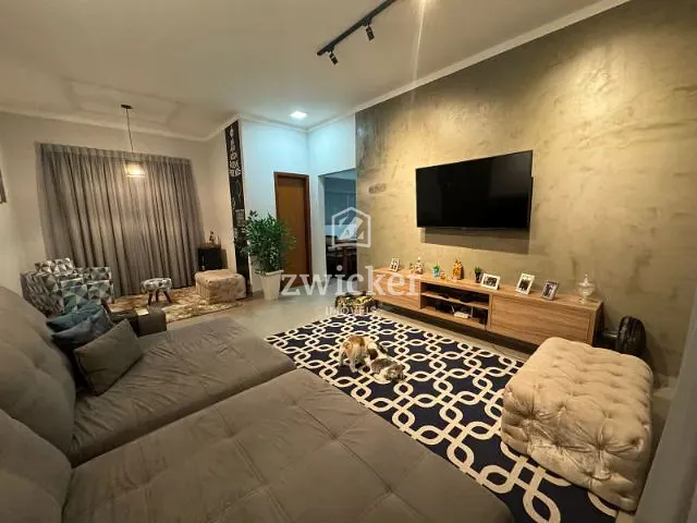 Casa com 300m² 3 quartos e 4 banheiros, à venda, no bairro Vila São Paulo em Bauru
