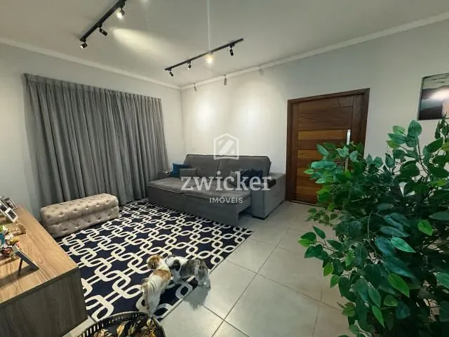 Casa com 300m² 3 quartos e 4 banheiros, à venda, no bairro Vila São Paulo em Bauru