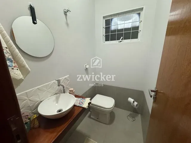 Casa com 300m² 3 quartos e 4 banheiros, à venda, no bairro Vila São Paulo em Bauru
