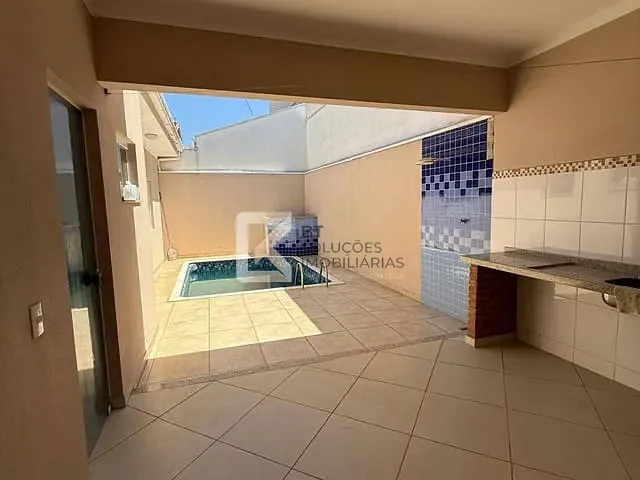 Casa com 300m² 3 quartos e 3 banheiros, à venda, no bairro Jardim Esplanada II em Indaiatuba