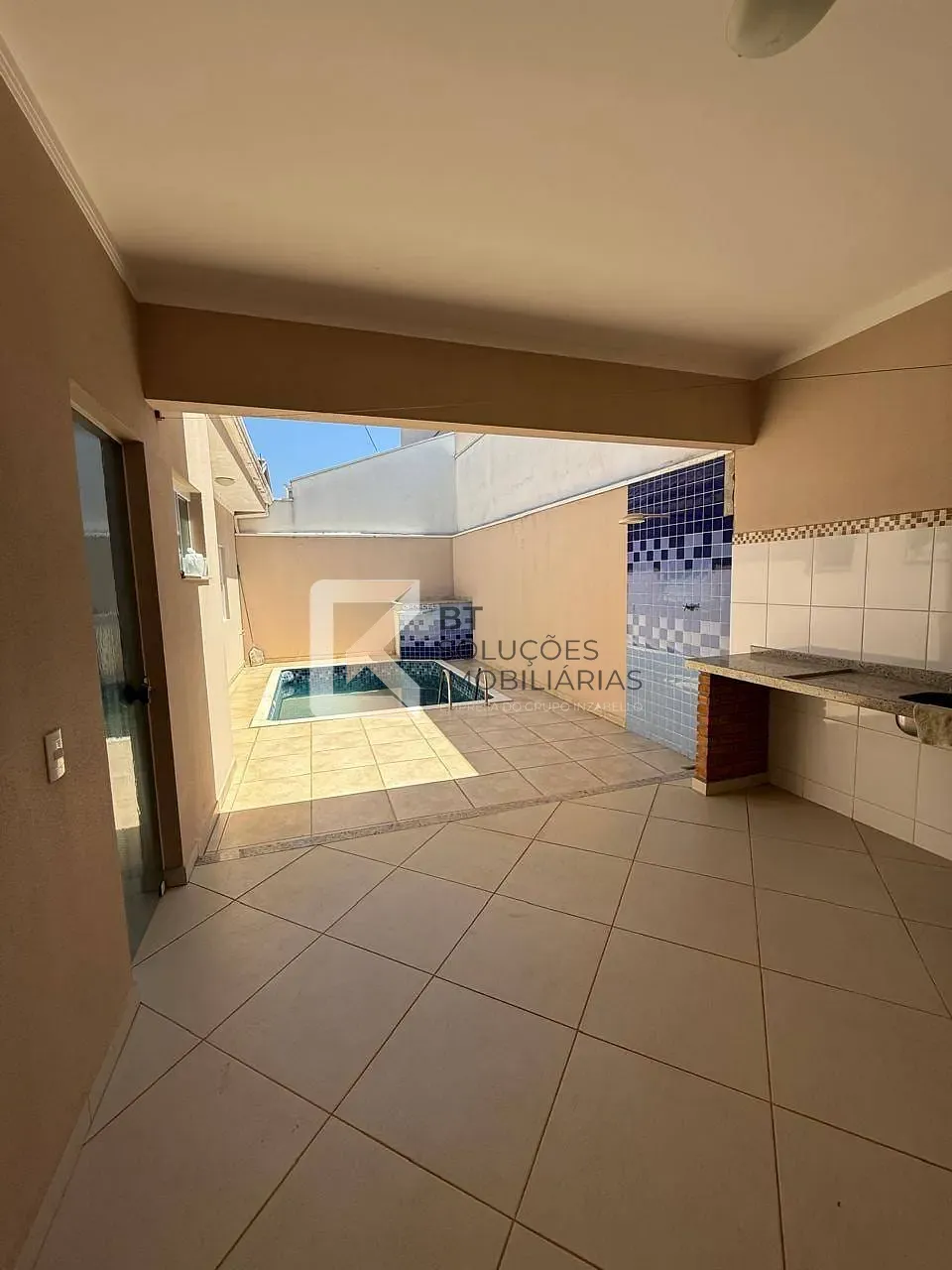 Casa, 3 quartos, 191 m² - Foto 4