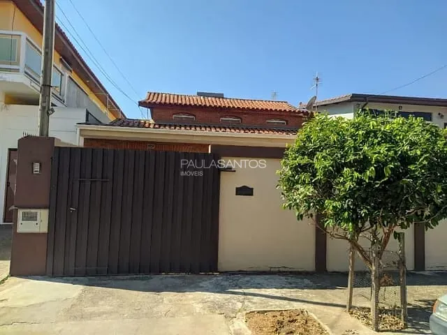 Casa com 250m² 3 quartos e 3 banheiros, à venda, no bairro Jardim Siriema em Sorocaba
