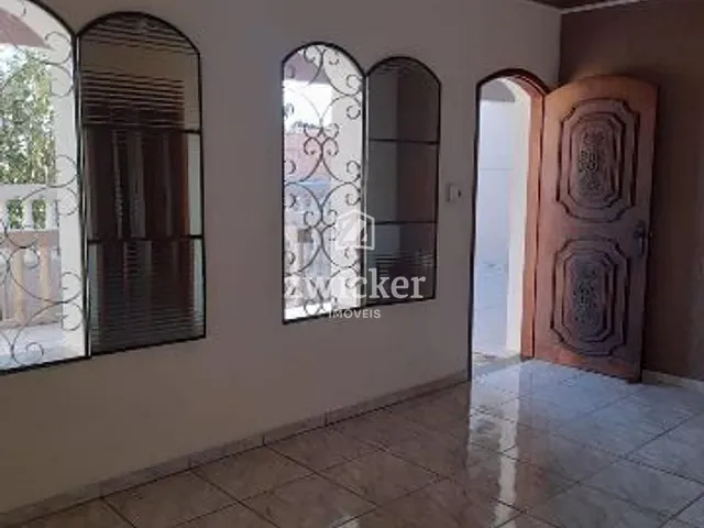 Casa com 242m² 3 quartos e 2 banheiros, à venda, no bairro Parque Vista Alegre em Bauru