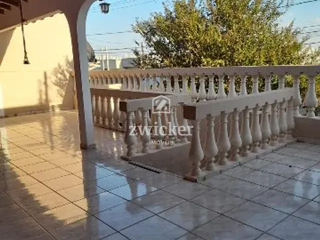 Casa com 242m² 3 quartos e 2 banheiros, à venda, no bairro Parque Vista Alegre em Bauru