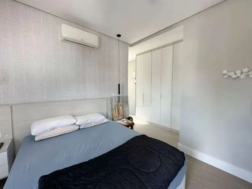 Casa, 4 quartos, 247 m² - Foto 9