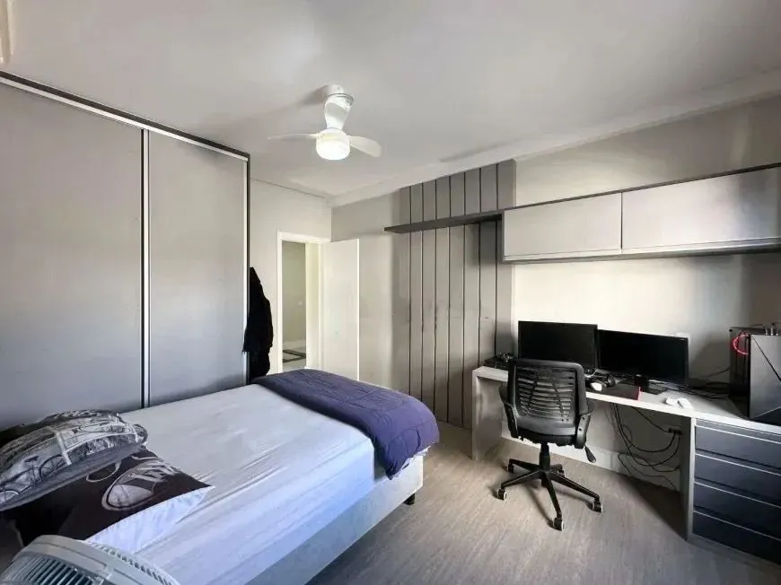 Casa, 4 quartos, 247 m² - Foto 12
