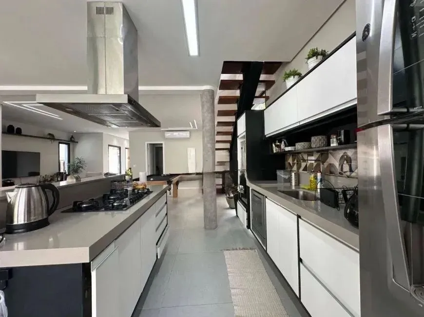 Casa, 4 quartos, 247 m² - Foto 14