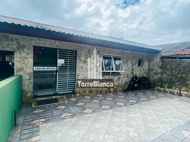 Casa com 300m² 2 quartos e 2 banheiros, à venda, no bairro Contorno em Ponta Grossa