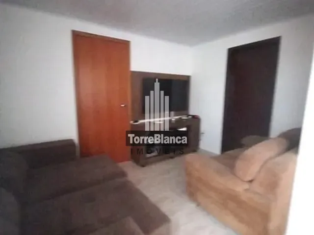 Casa com 300m² 2 quartos e 2 banheiros, à venda, no bairro Contorno em Ponta Grossa