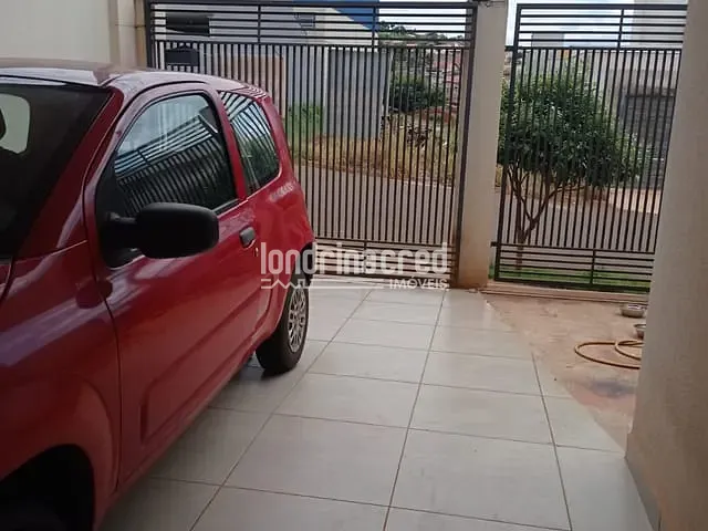Casa 3 quartos e 3 banheiros, à venda, no bairro Jardim Luíza em Cambé