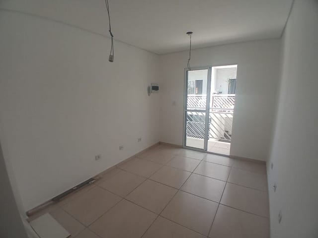 Casa com 100m² 2 quartos e 2 banheiros, à venda, no bairro Parque Santa Rita de Cássia em Cotia