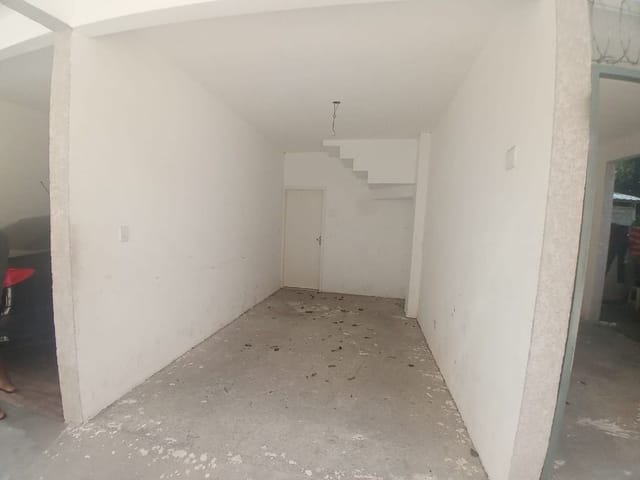 Casa com 100m² 2 quartos e 2 banheiros, à venda, no bairro Parque Santa Rita de Cássia em Cotia