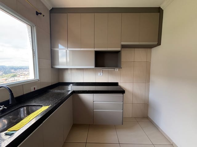 Casa com 100m² 2 quartos e 2 banheiros, à venda ou para alugar, no bairro Parque Santa Rita de Cássia em Cotia