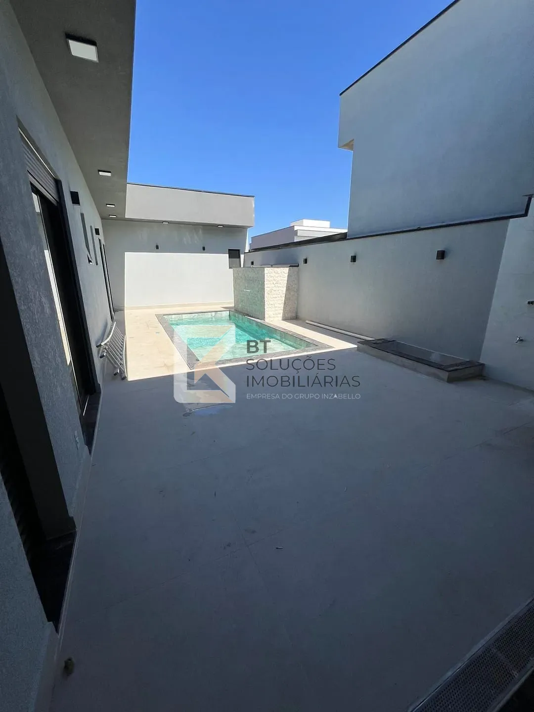 Casa, 3 quartos, 198 m² - Foto 1