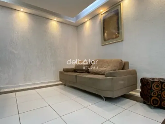 Casa 3 quartos e 3 banheiros, à venda, no bairro Venda Nova em Belo Horizonte