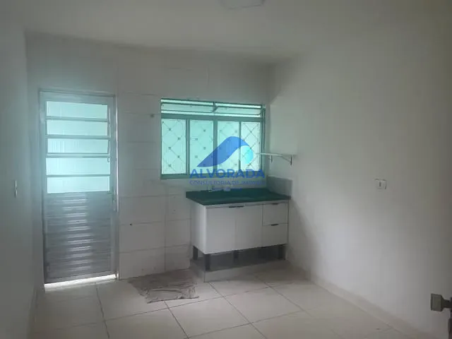 Casa com 188m² 3 quartos e 1 banheiro, para alugar, no bairro Jardim das Indústrias em São José dos Campos