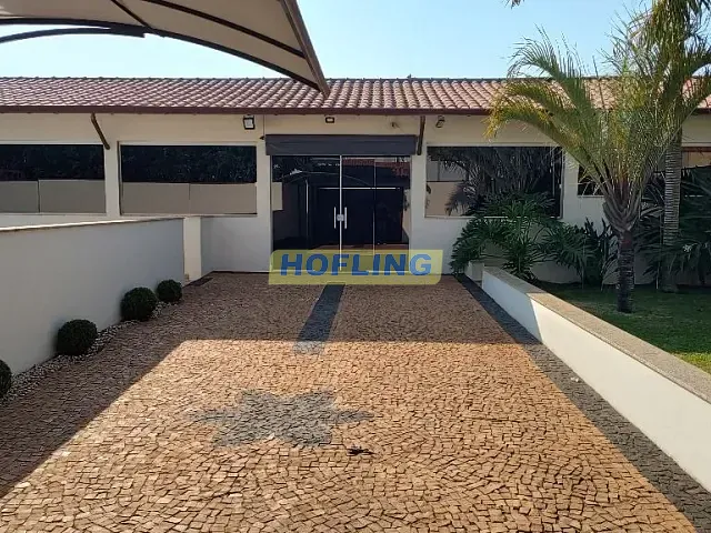 Casa com 617m² 2 quartos e 3 banheiros, à venda, no bairro Jardim São Paulo em Rio Claro