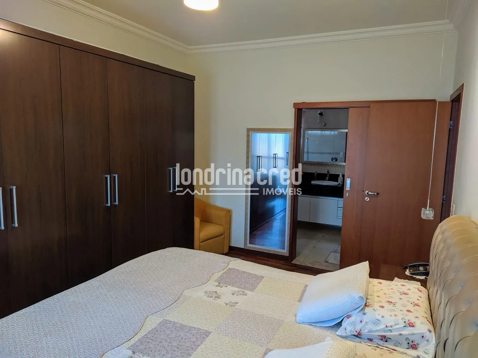 Casa, 4 quartos, 205 m² - Foto 8