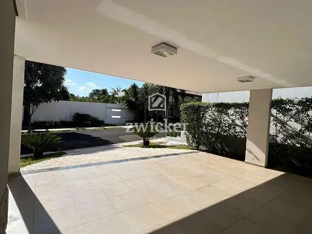Casa com 570m² 4 quartos e 4 banheiros, para alugar, no bairro Vila Aviação em Bauru