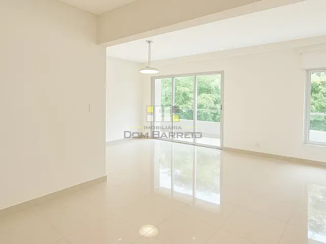 Casa com 623m² 3 quartos e 5 banheiros, à venda, no bairro Nossa Senhora Aparecida em Paulínia