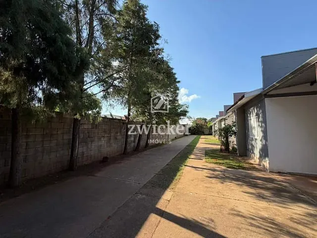 Casa 2 quartos e 1 banheiro, para alugar, no bairro Quinta da Bela Olinda em Bauru