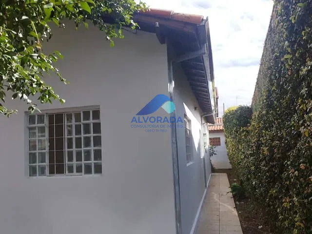Casa com 250m² 3 quartos e 1 banheiro, à venda, no bairro Jardim das Indústrias em São José dos Campos