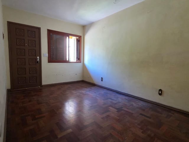 Casa 3 quartos e 2 banheiros, à venda, no bairro Três Vendas em Pelotas