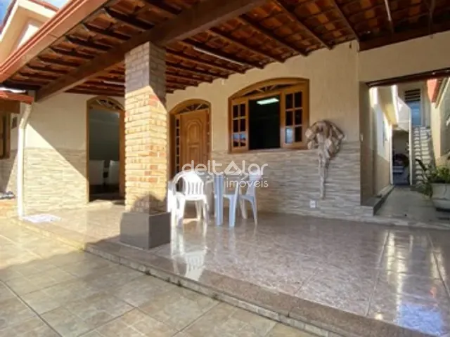 Casa com 360m² 6 quartos e 6 banheiros, à venda, no bairro Copacabana em Belo Horizonte