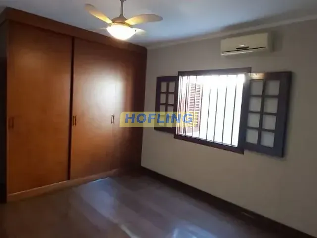 Casa com 334m² 3 quartos e 2 banheiros, para alugar, no bairro Cidade Jardim em Rio Claro