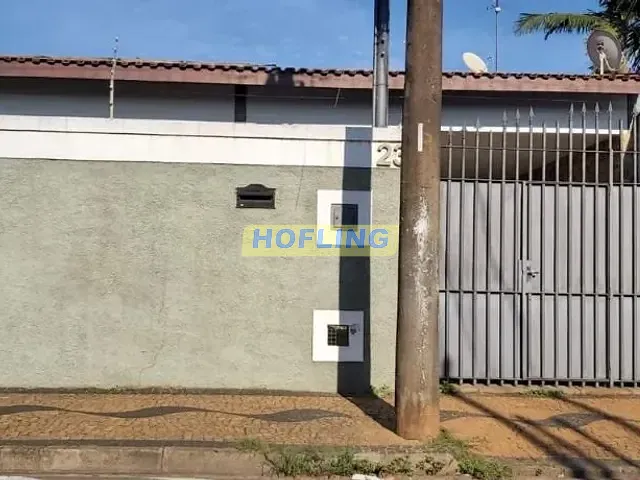 Casa com 334m² 3 quartos e 2 banheiros, para alugar, no bairro Cidade Jardim em Rio Claro