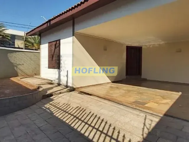 Casa com 334m² 3 quartos e 2 banheiros, para alugar, no bairro Cidade Jardim em Rio Claro