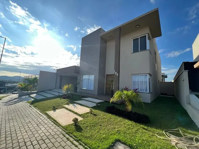Casa com 450m² 3 quartos e 2 banheiros, à venda ou para alugar, no bairro Condomínio Residencial Monaco em São José Dos Campos