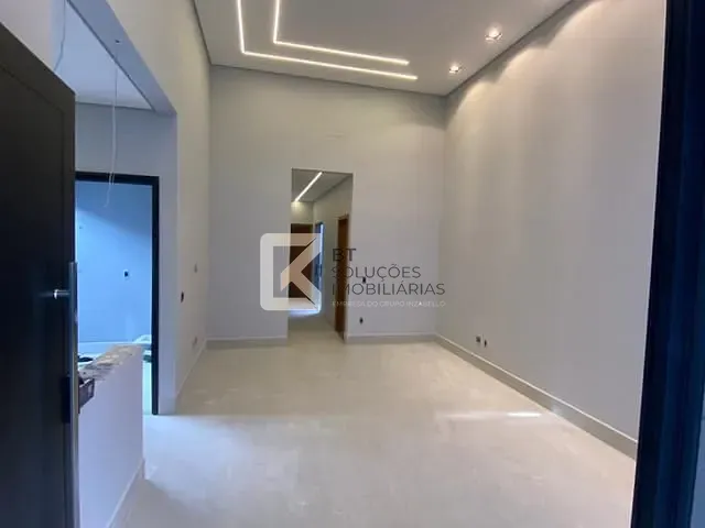 Casa com 150m² 3 quartos e 2 banheiros, à venda, no bairro Jardim Bom Sucesso em Indaiatuba