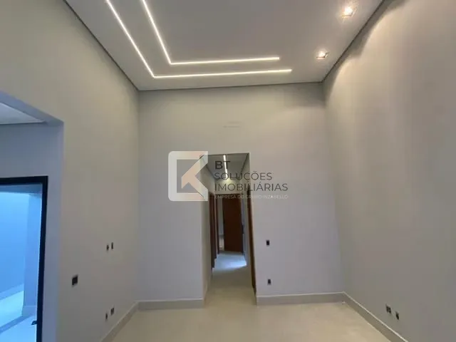 Casa com 150m² 3 quartos e 2 banheiros, à venda, no bairro Jardim Bom Sucesso em Indaiatuba