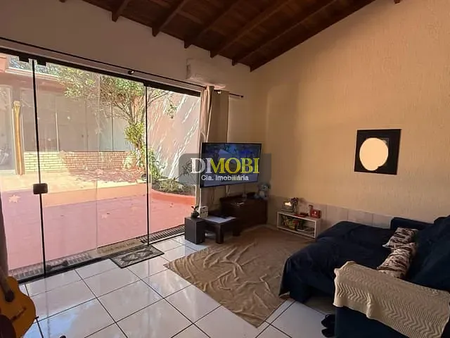 Casa com 300m² 4 quartos e 3 banheiros, à venda, no bairro Bom Princípio em Gravataí