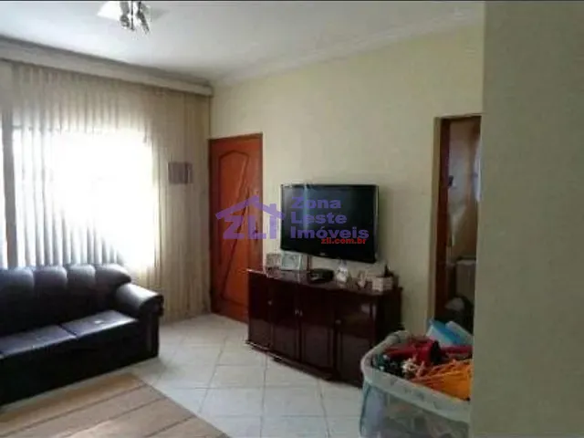 Casa com 300m² 2 quartos e 3 banheiros, à venda, no bairro Chácara Mafalda em São Paulo