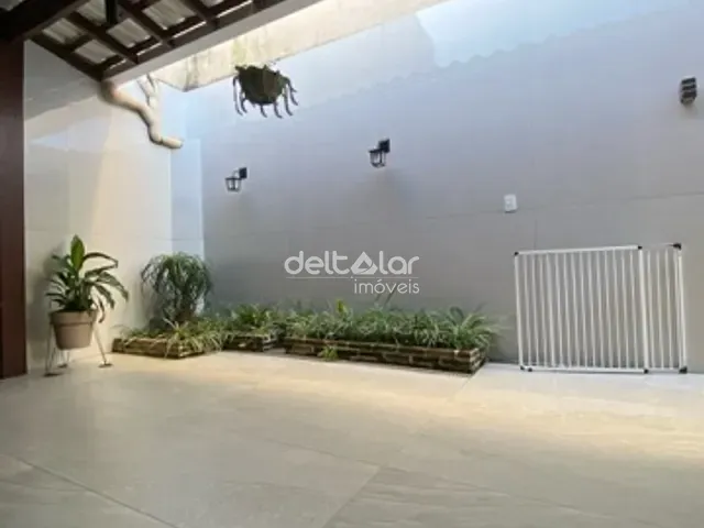 Casa 3 quartos e 2 banheiros, à venda, no bairro Canaã em Belo Horizonte