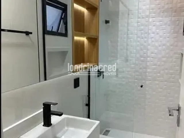 Casa 3 quartos e 4 banheiros, à venda, no bairro Jardim Santa Alice em Arapongas