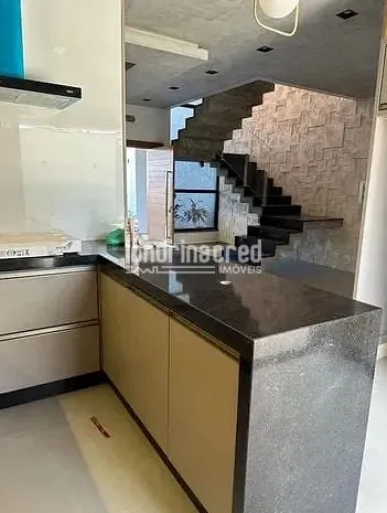 Casa, 3 quartos, 250 m² - Foto 3