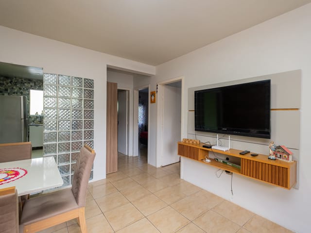 Casa com 270m² 2 quartos e 2 banheiros, à venda, no bairro Laranjal em Pelotas