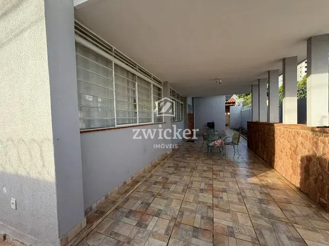 Casa 3 quartos e 3 banheiros, à venda, no bairro Jardim Brasil em Bauru