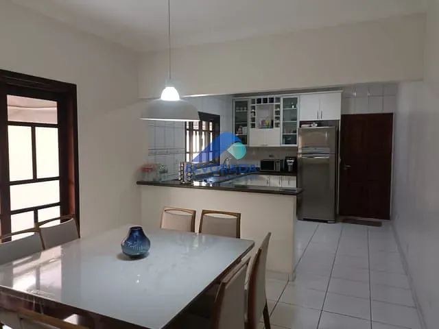Sobrado com 133m² 3 quartos e 3 banheiros, à venda, no bairro Jardim Alvorada em São José dos Campos