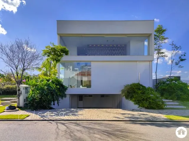 Casa com 906m² 3 quartos e 7 banheiros, à venda, no bairro Condomínio Residencial Alphaville em São José dos Campos