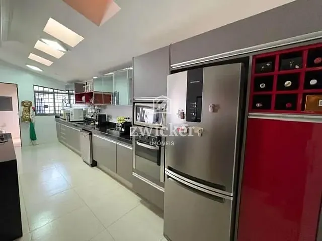 Casa com 210m² 3 quartos e 4 banheiros, à venda, no bairro Vila Aeroporto Bauru em Bauru