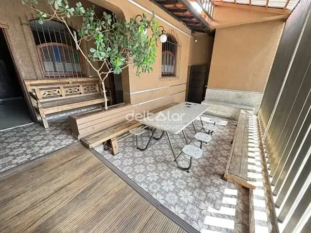 Casa com 388m², para alugar, no bairro São Paulo em Belo Horizonte