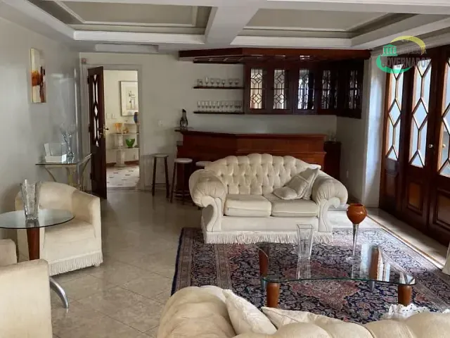 Casa com 582m² 3 quartos e 5 banheiros, à venda, no bairro Vila Miranda em Sumaré