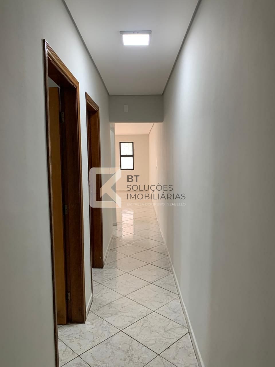 Casa à venda com 2 quartos, 120m² - Foto 7